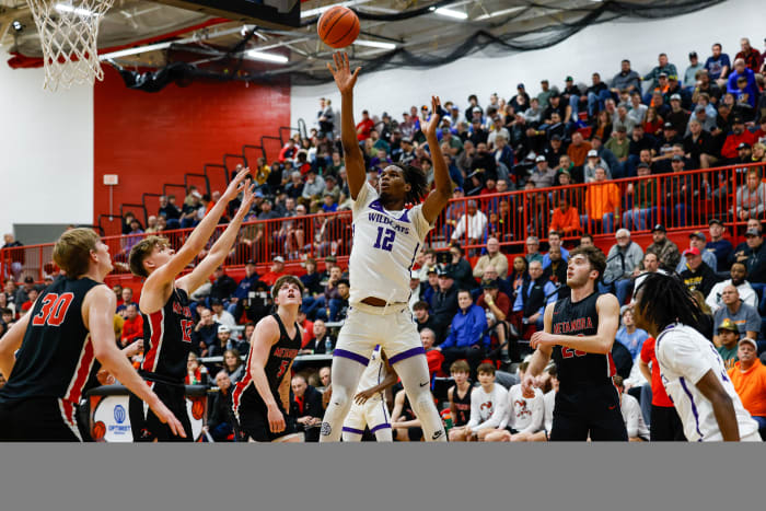 Illinois boys high school basketball: Thornton's Morez Johnson goes up for a shot against Metamora on January 6, 2024.